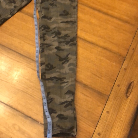 Etienne Marcel Camo Skinny Leg Women’s Size 29 Pants jeans red zipper Denim - Picture 12 of 16